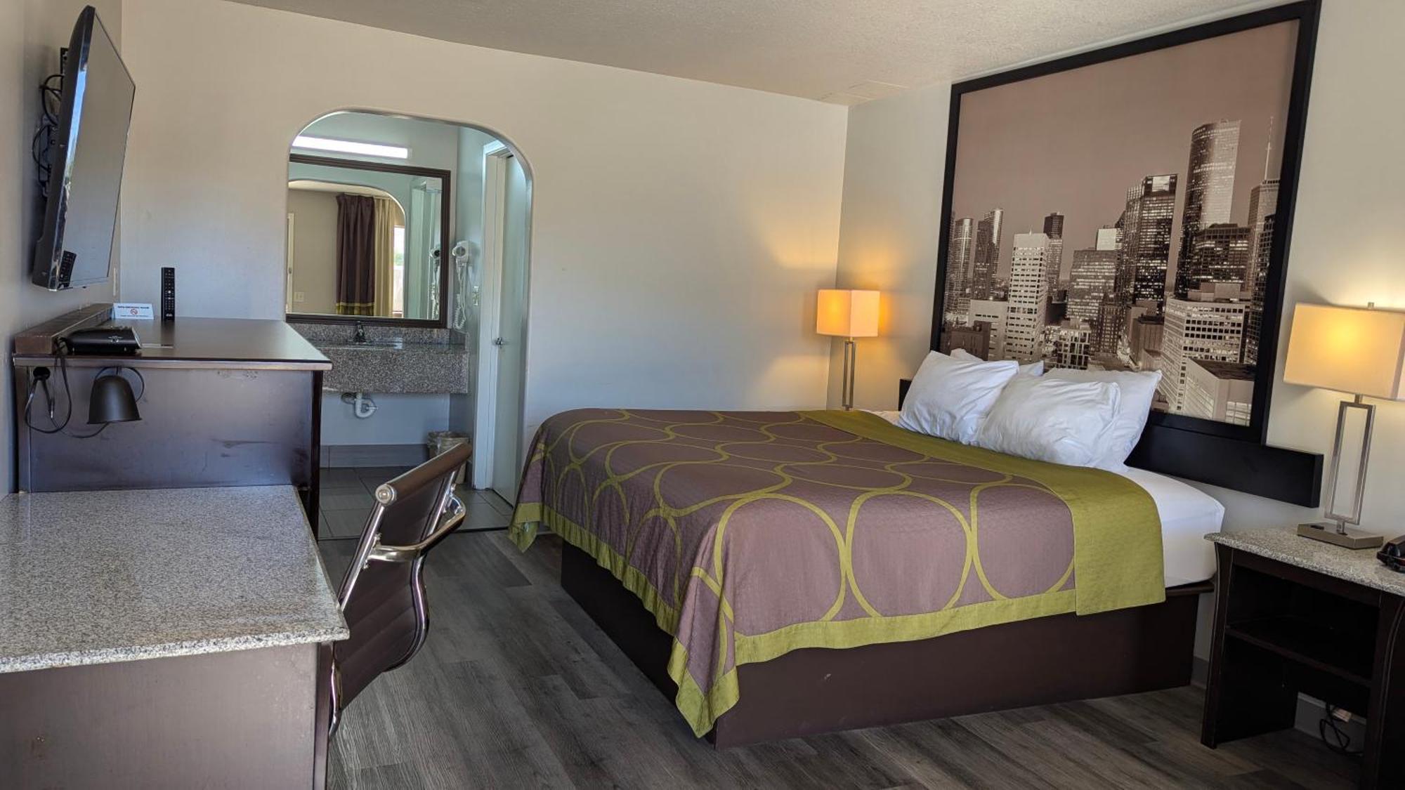 Super 8 By Wyndham Houston/willowbrook Hwy 249